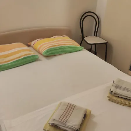 Ivo Appartement *