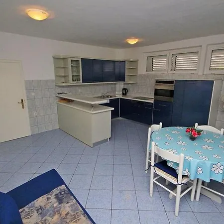 Ivo Appartement *